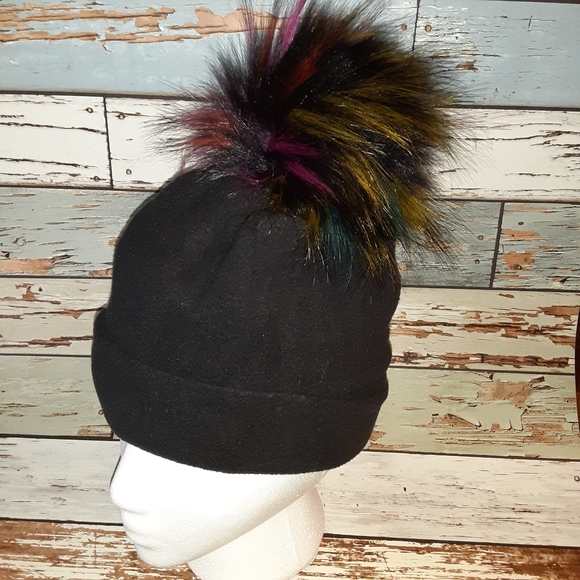 SCREAMER FLEECE HAT BLACK W/  MULTI COLORED POMPOM - Picture 5 of 7
